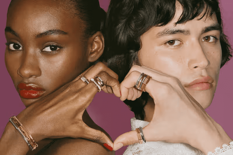 In addition to the jewelry design, inclusive jewelry brands prioritize inclusive marketing strategies, featuring diverse models and promoting acceptance and belonging