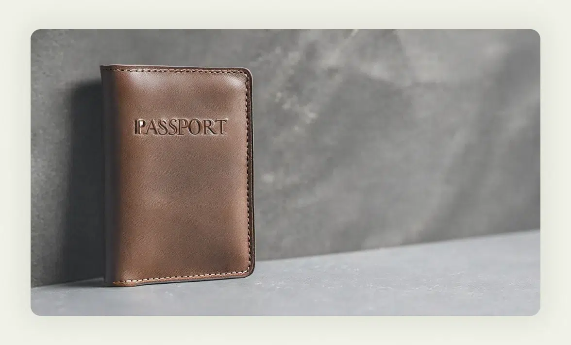 Leather passport holders and personalized luggage tags for executive trade show attendees Leather passport holders and personalized luggage tags for executive trade show attendees